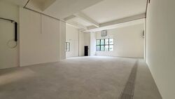 Soon Seng Building (D13), Factory #546336851